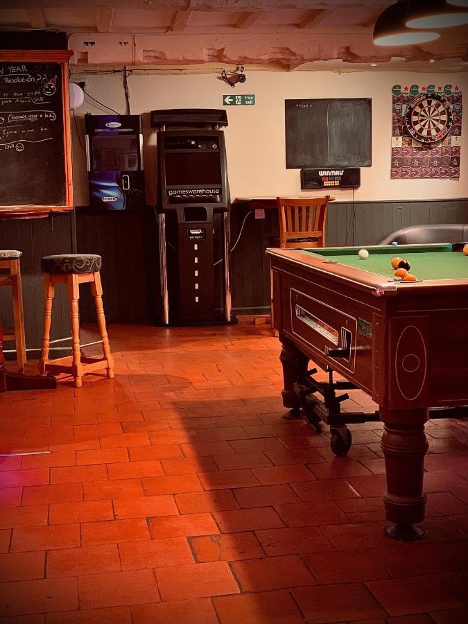 Cain Valley Hotel Llanfyllin Εξωτερικό φωτογραφία